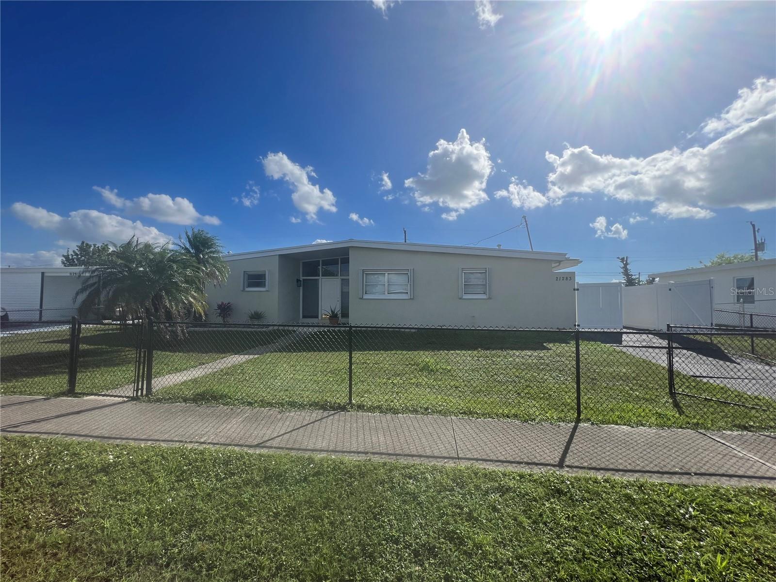 PORT CHARLOTTE SEC 045 - Residential Lease