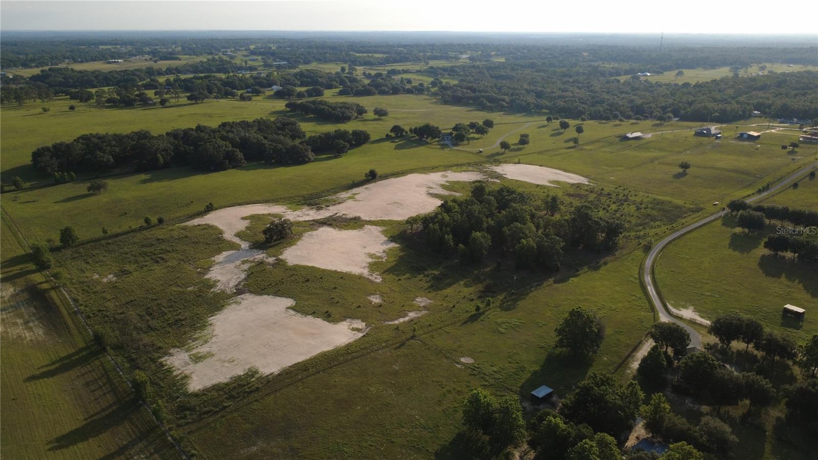 COUNTRY HILL FARMS - Land