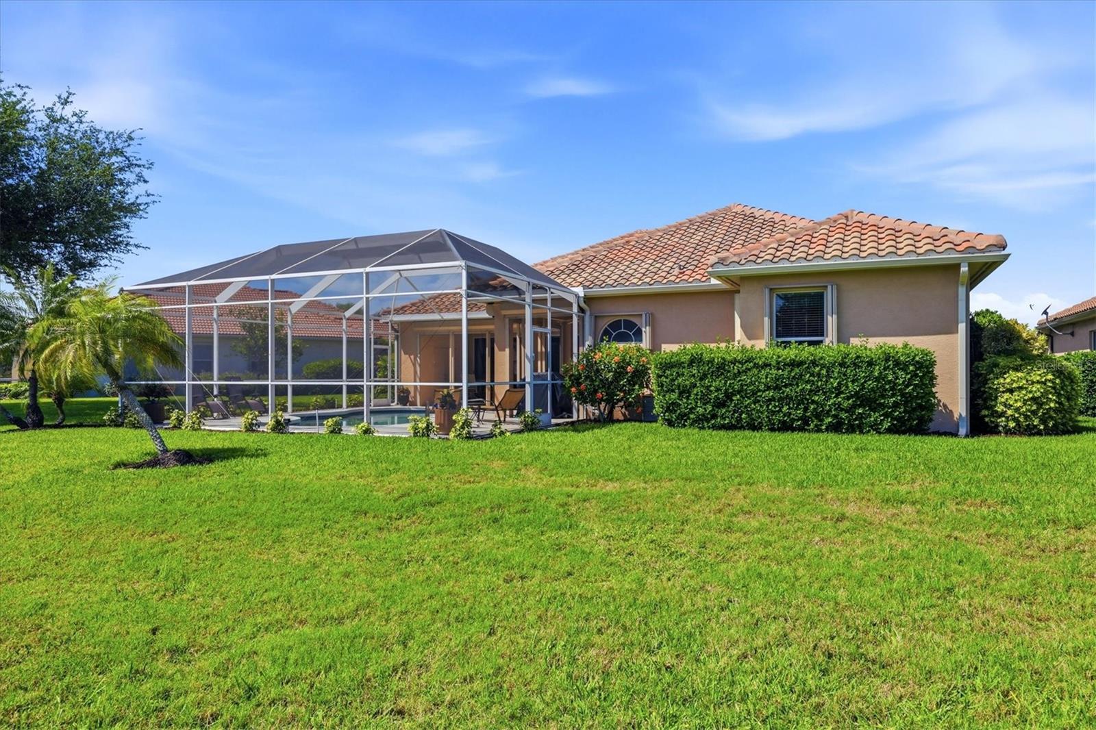 RIVERWOOD - Residential