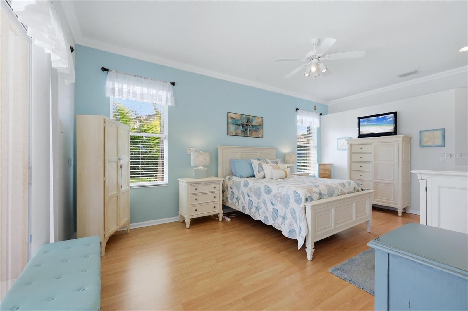 RIVERWOOD - Residential