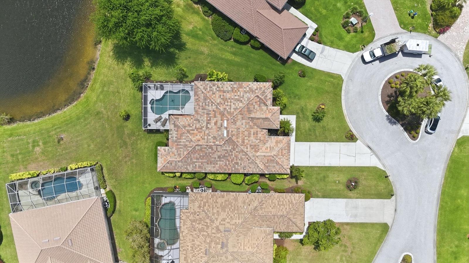 RIVERWOOD - Residential