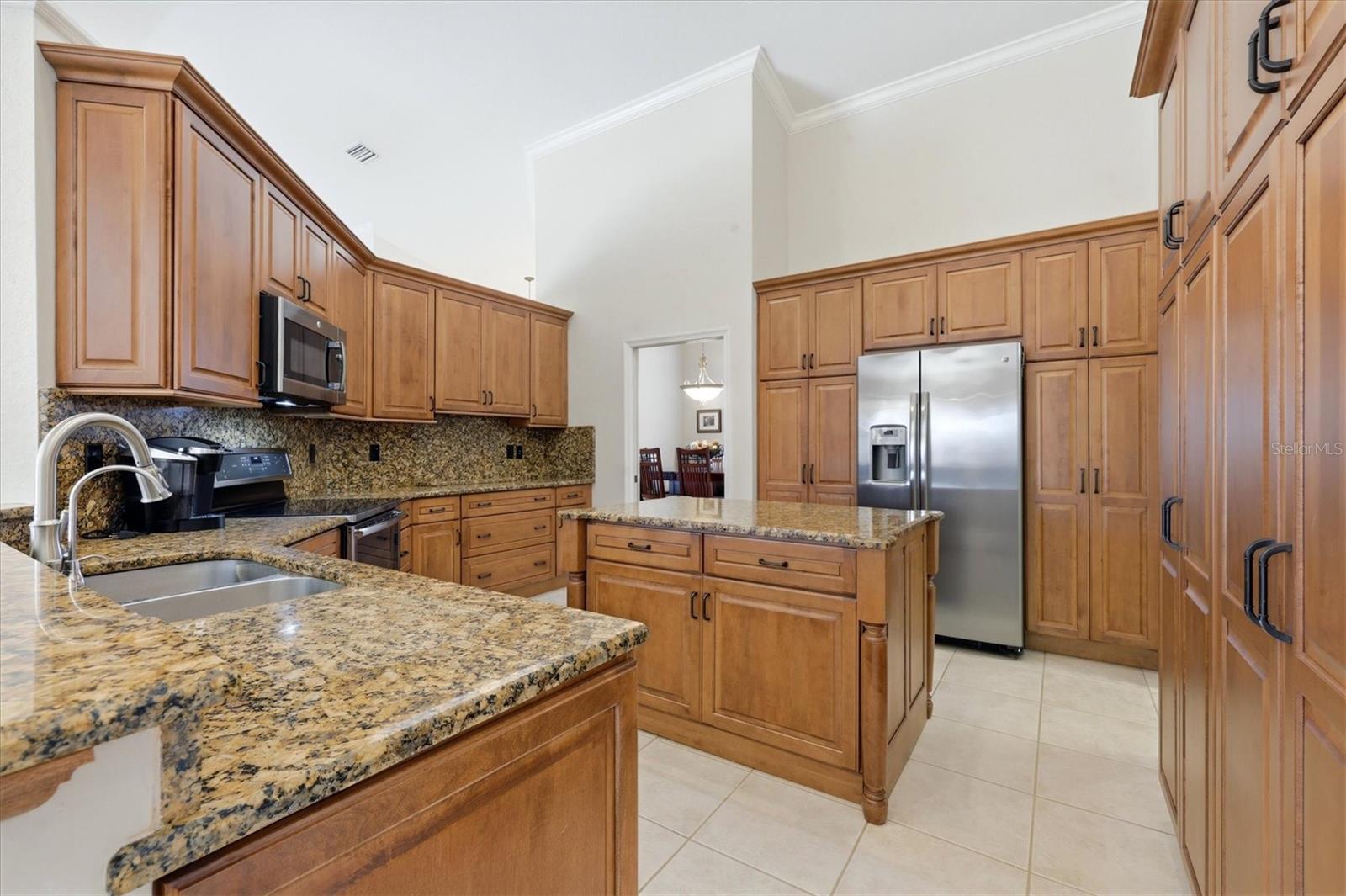 RIVERWOOD - Residential