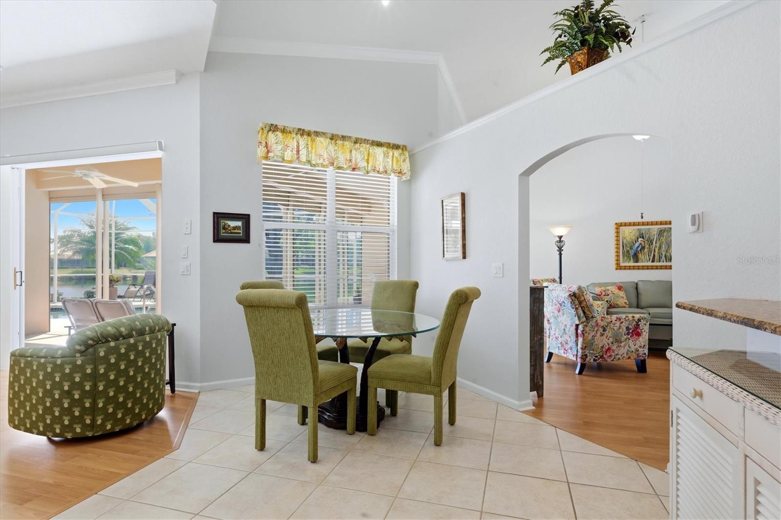 RIVERWOOD - Residential