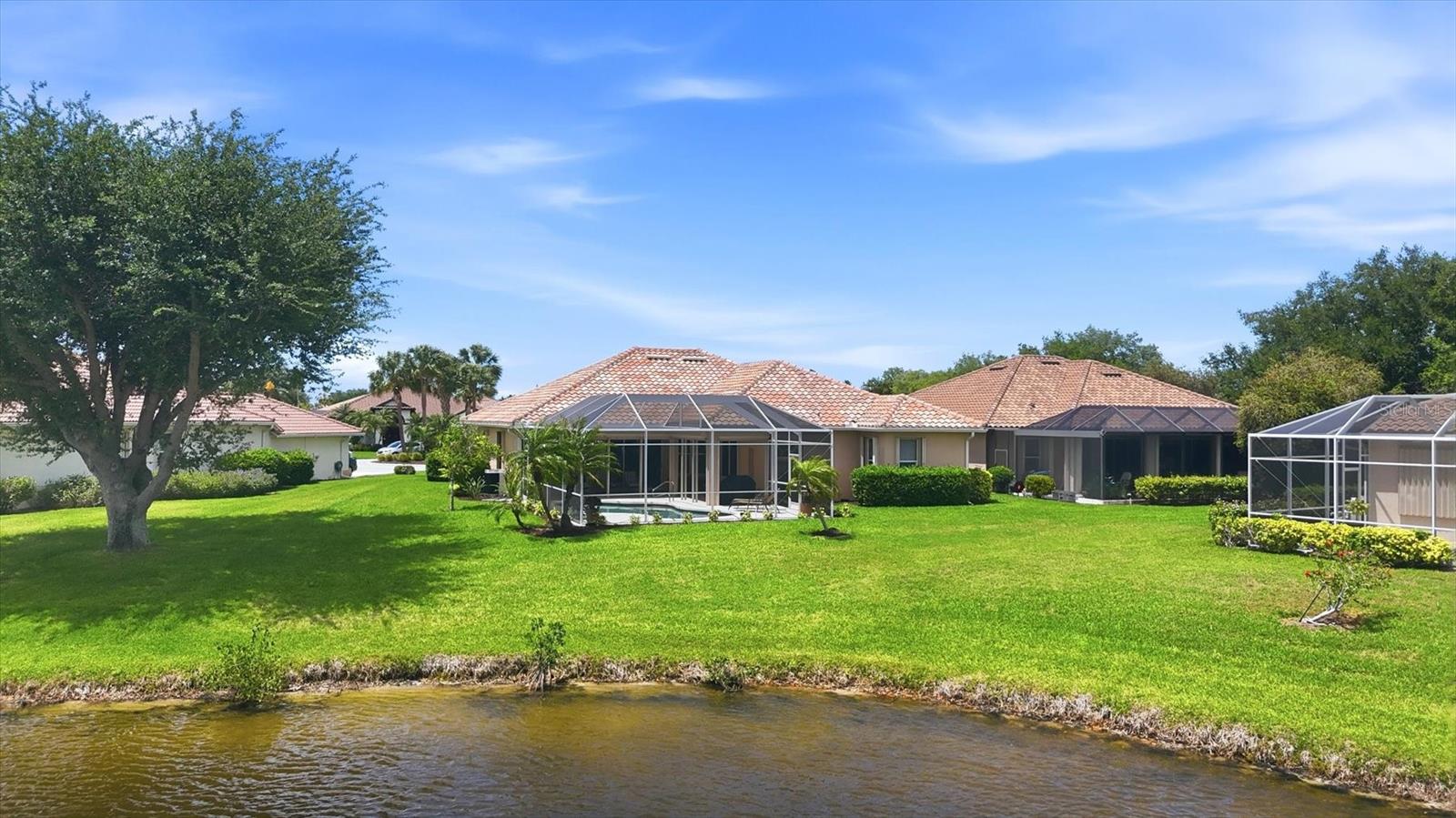 RIVERWOOD - Residential