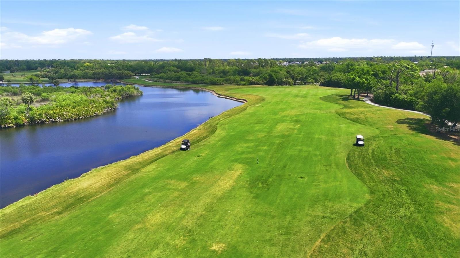 RIVERWOOD - Residential