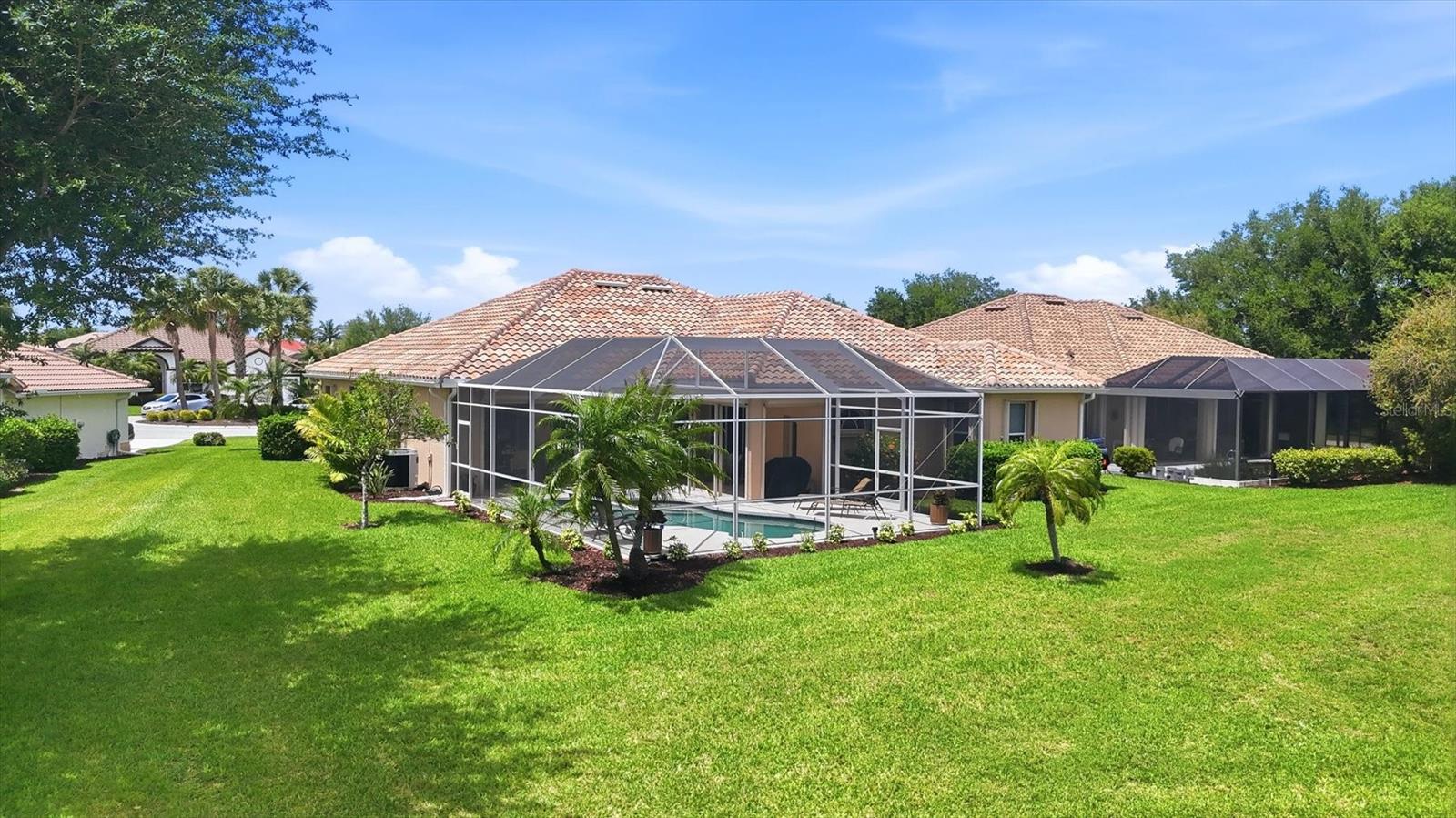 RIVERWOOD - Residential