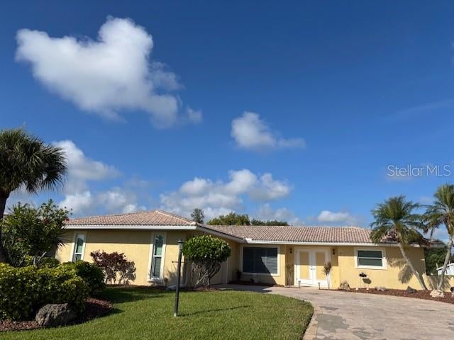 4 WINDSOR DRIVE, ENGLEWOOD, FL, 34223 4 4 WINDSOR DRIVE