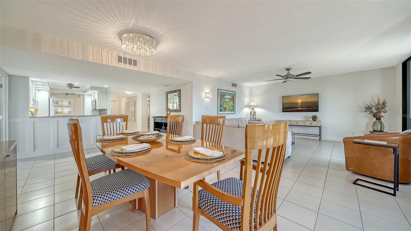 ISLAND REEF I - Residential