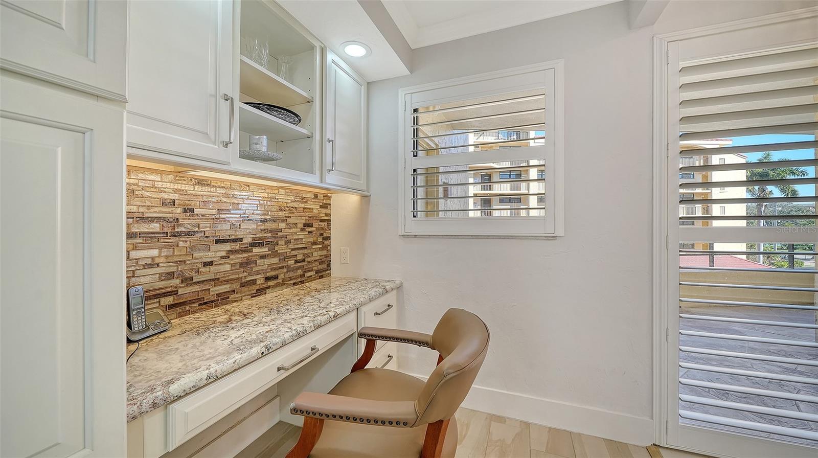 ISLAND REEF I - Residential