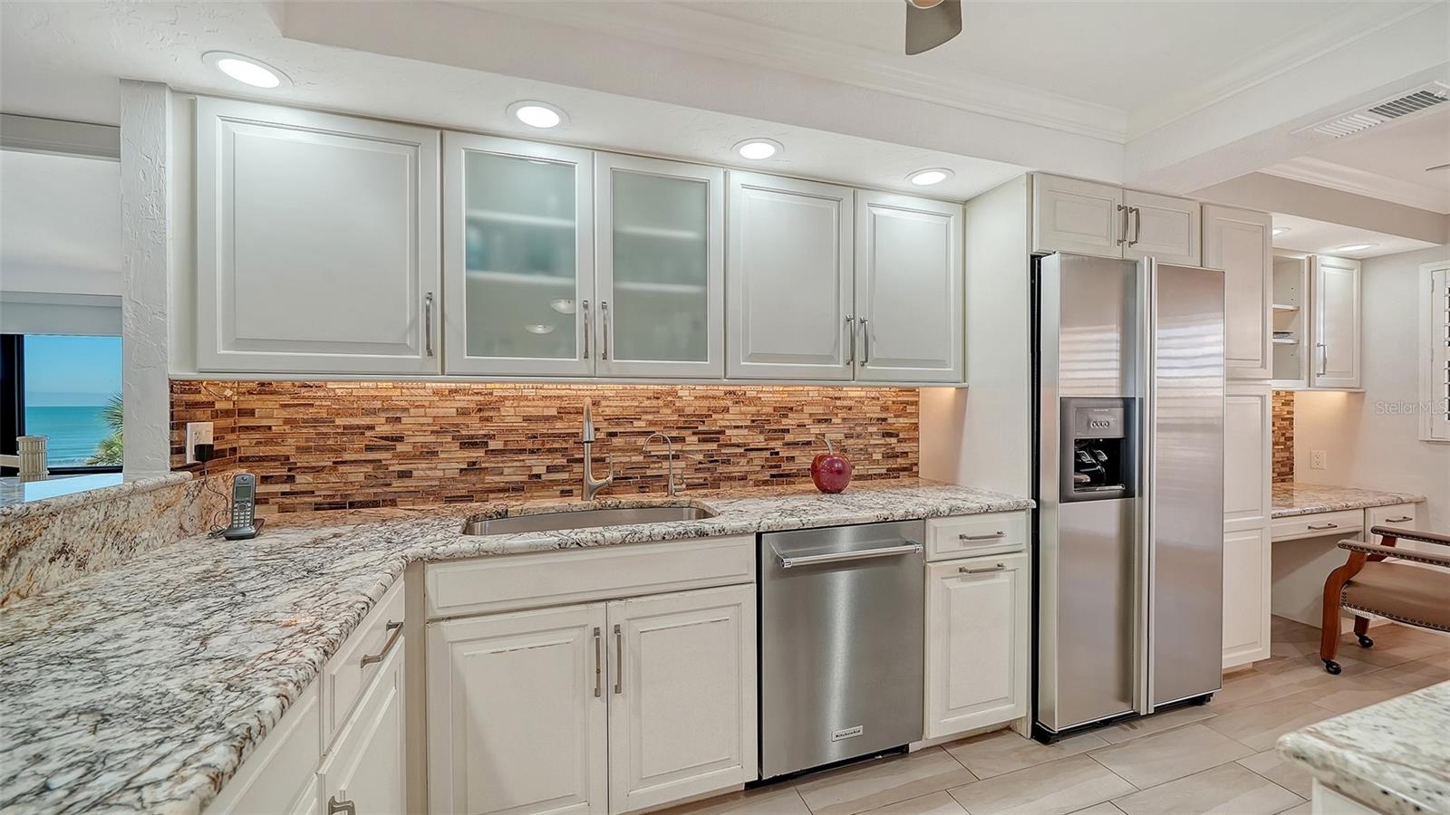 ISLAND REEF I - Residential