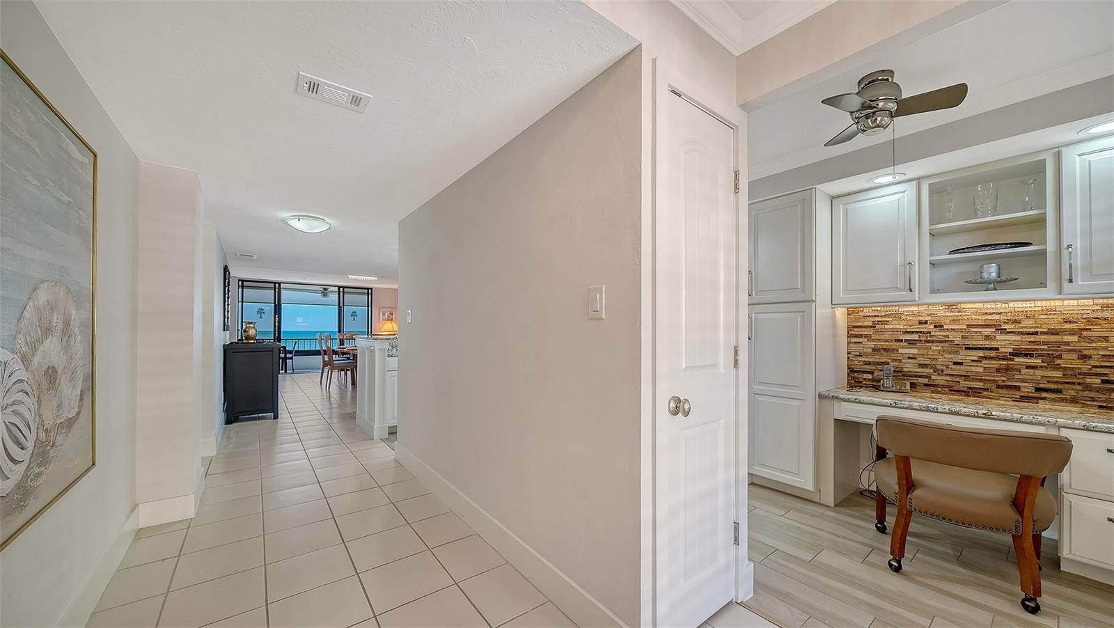 ISLAND REEF I - Residential