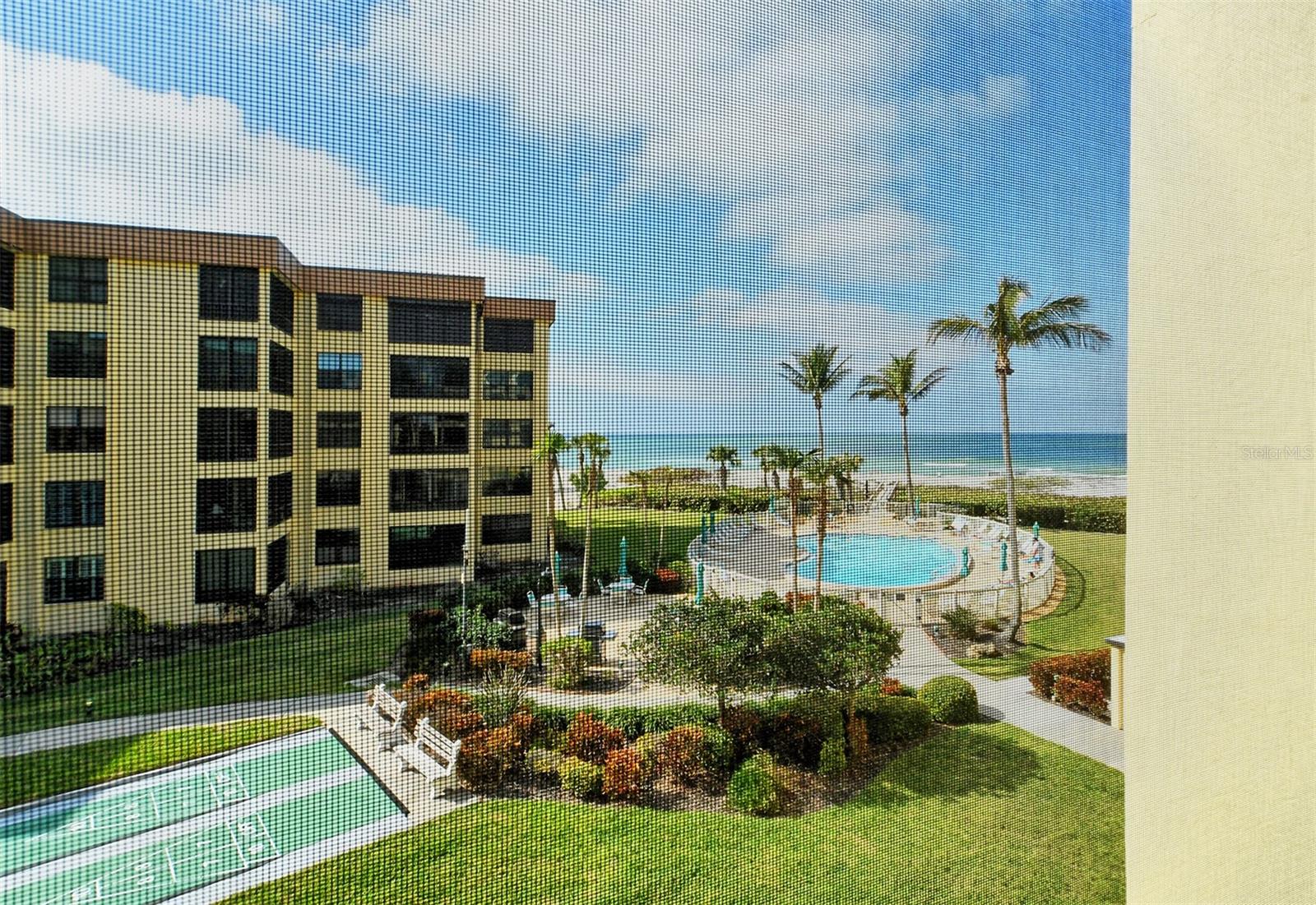 8764 MIDNIGHT PASS ROAD A306