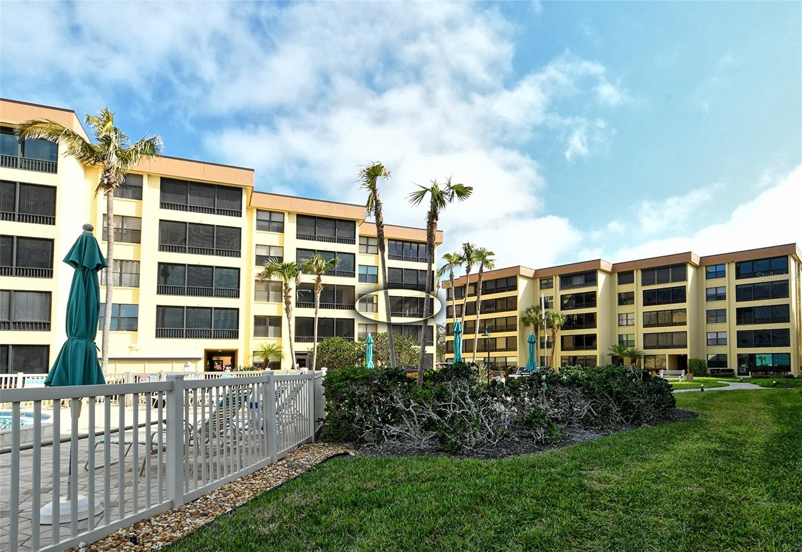 8764 MIDNIGHT PASS ROAD A306