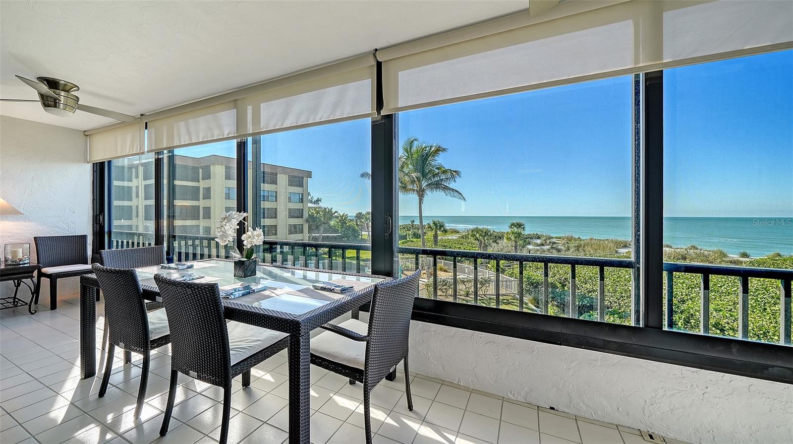 ISLAND REEF I - Residential