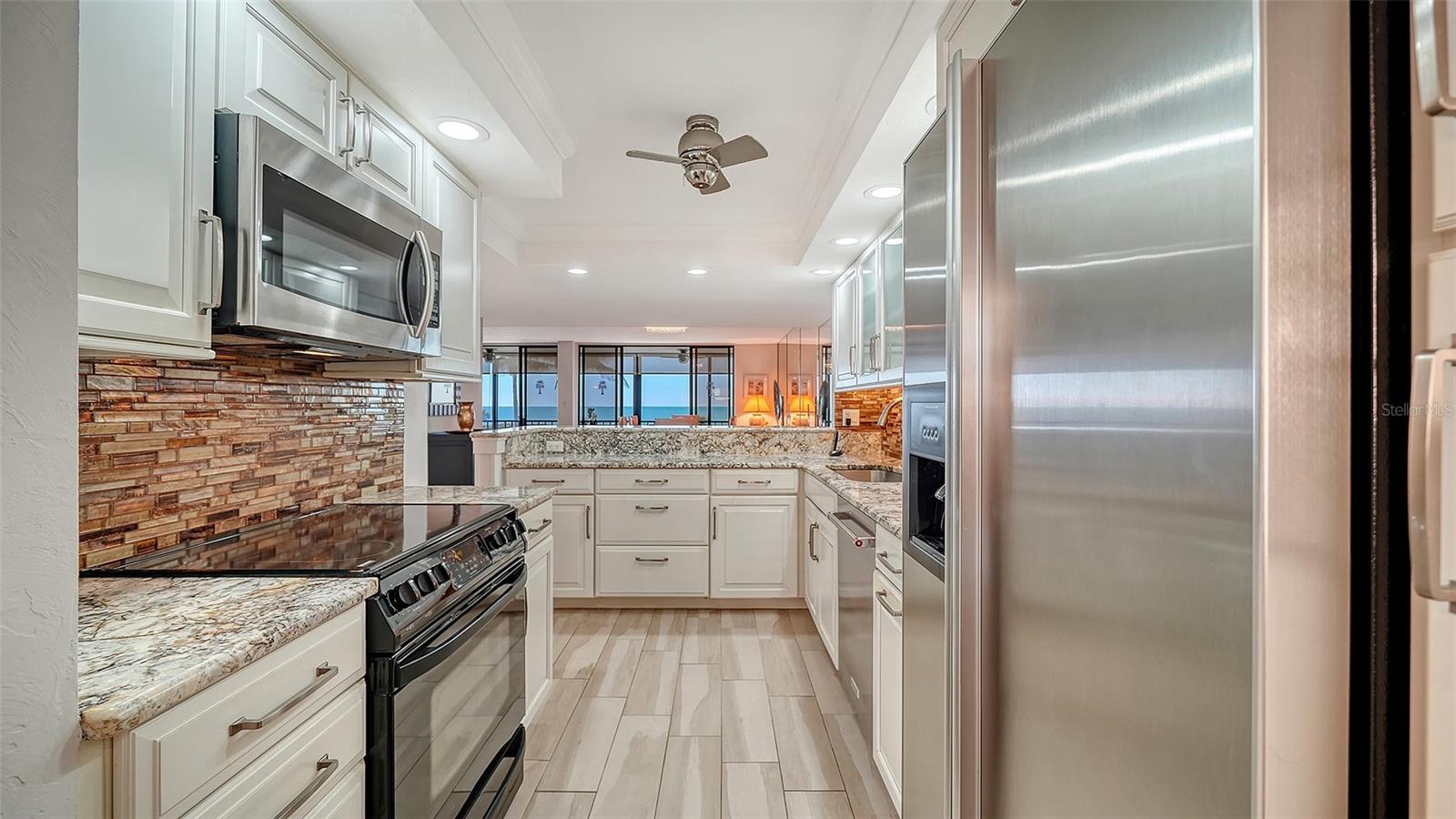 ISLAND REEF I - Residential