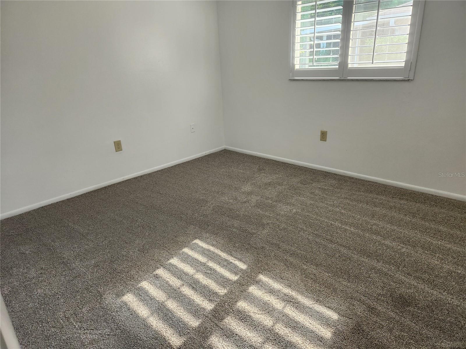 JEFFERSON PINES - Residential Lease