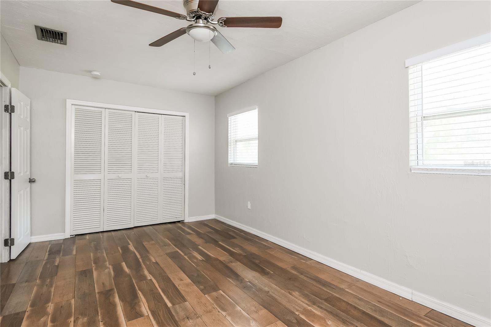 MOUNT DORA - Residential Lease