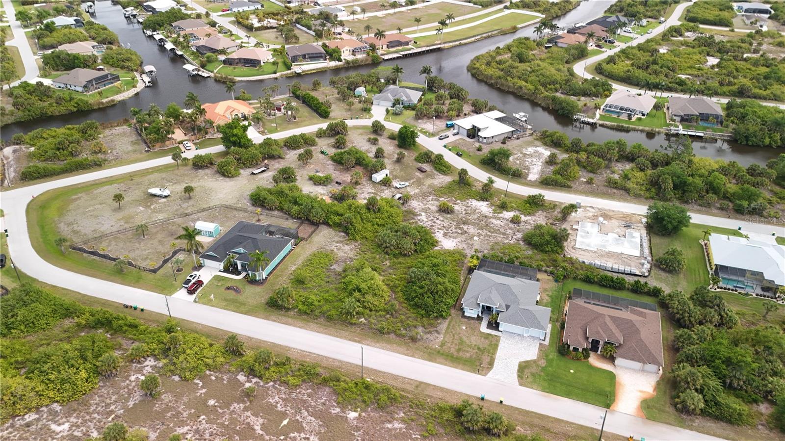 PORT CHARLOTTE SEC 87 - Land