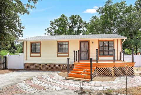 4922 HUPPEL AVENUE ORLANDO FL 32811