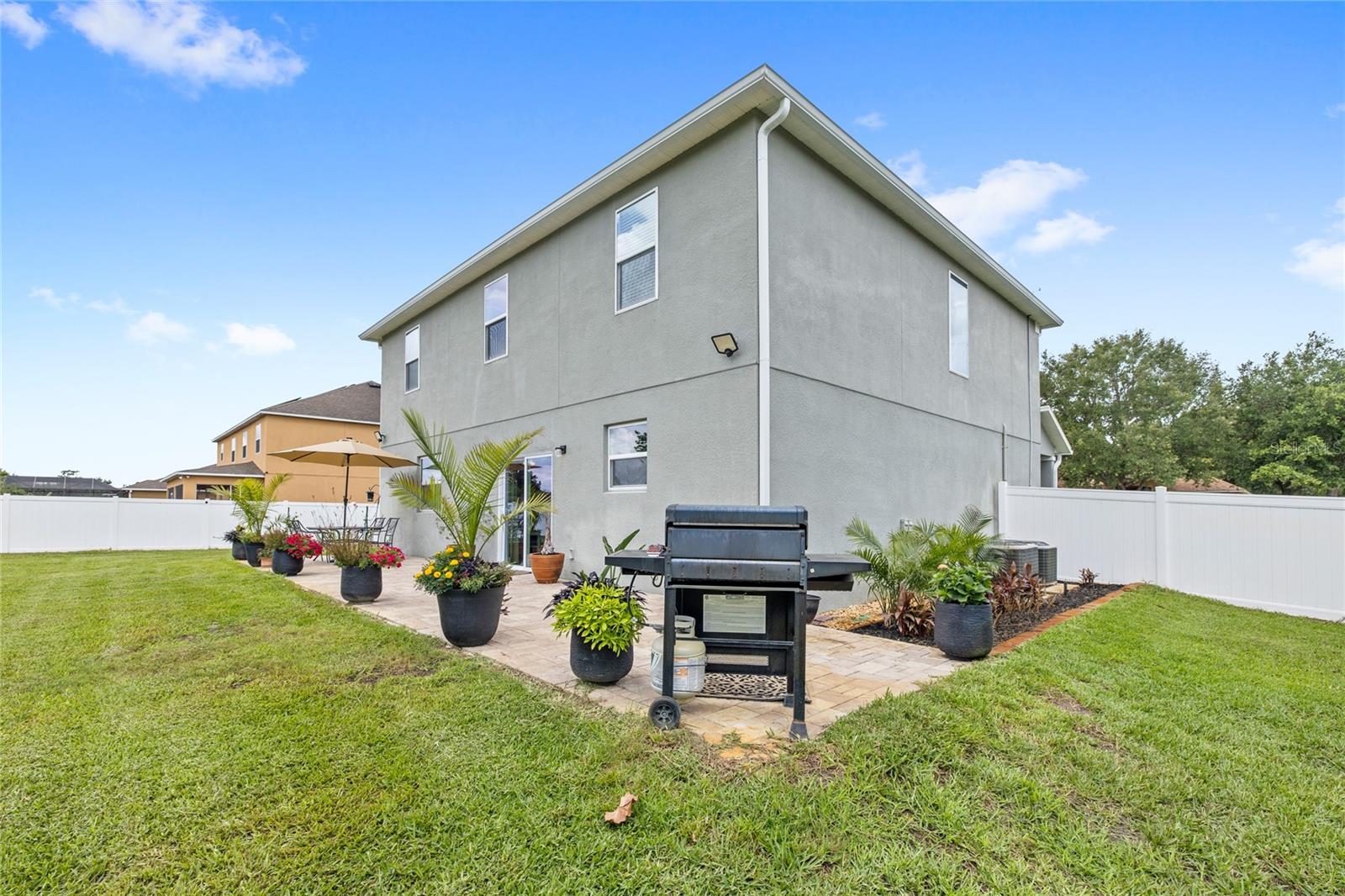 122 LOS ARBOR DRIVE