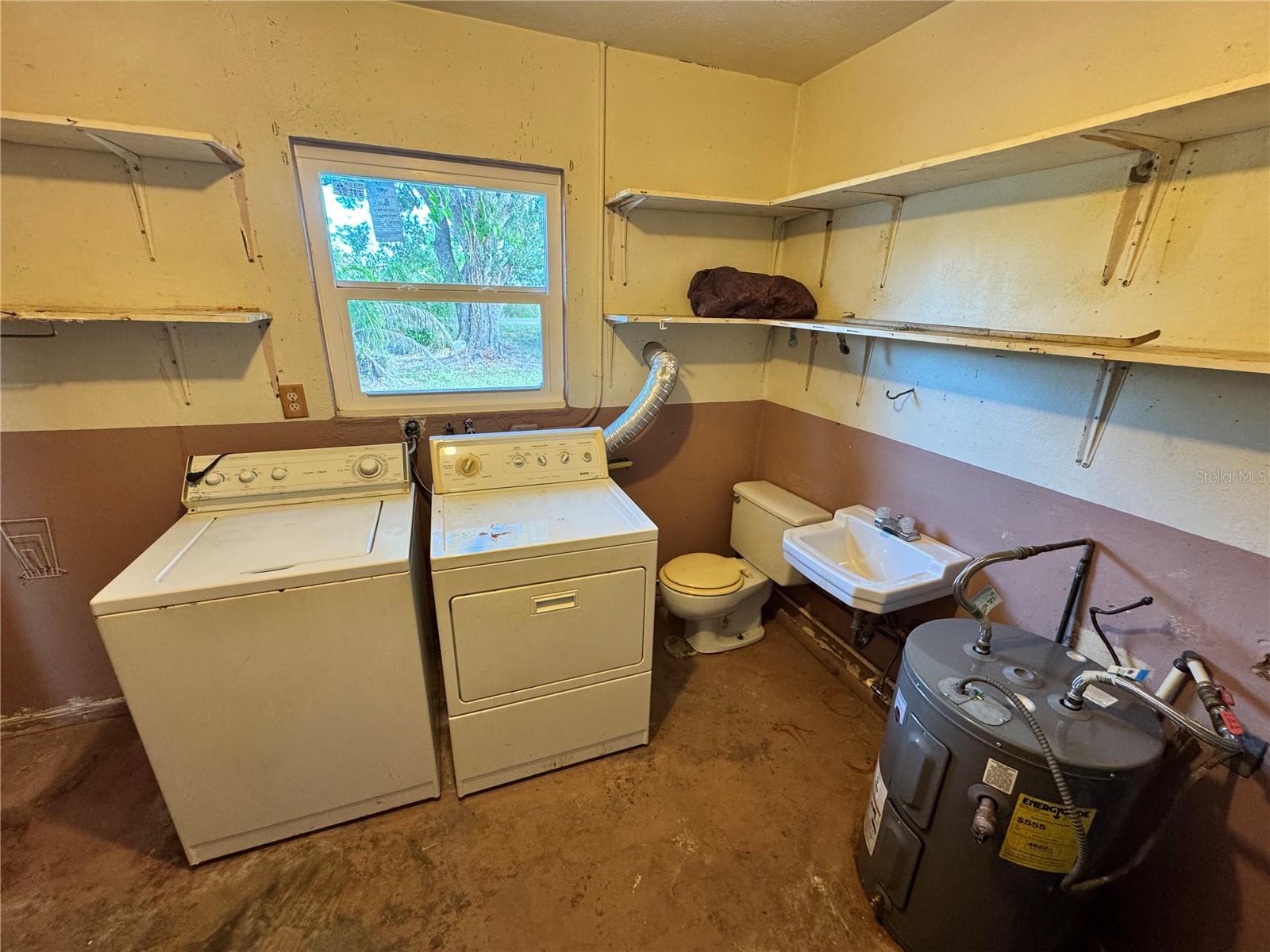 BAHIA VISTA HEIGHTS - Residential