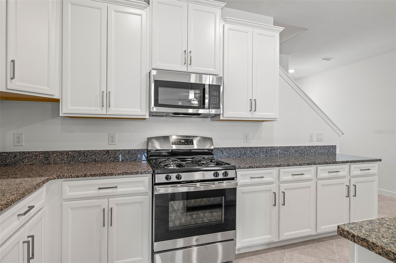 BRYANT SQUARE - Residential Lease