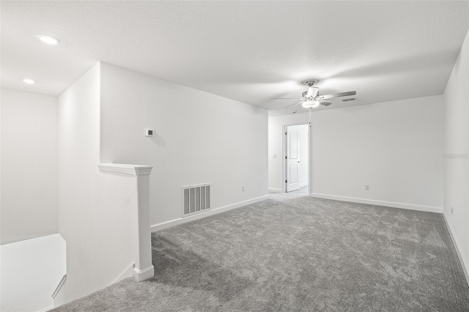 BRYANT SQUARE - Residential Lease