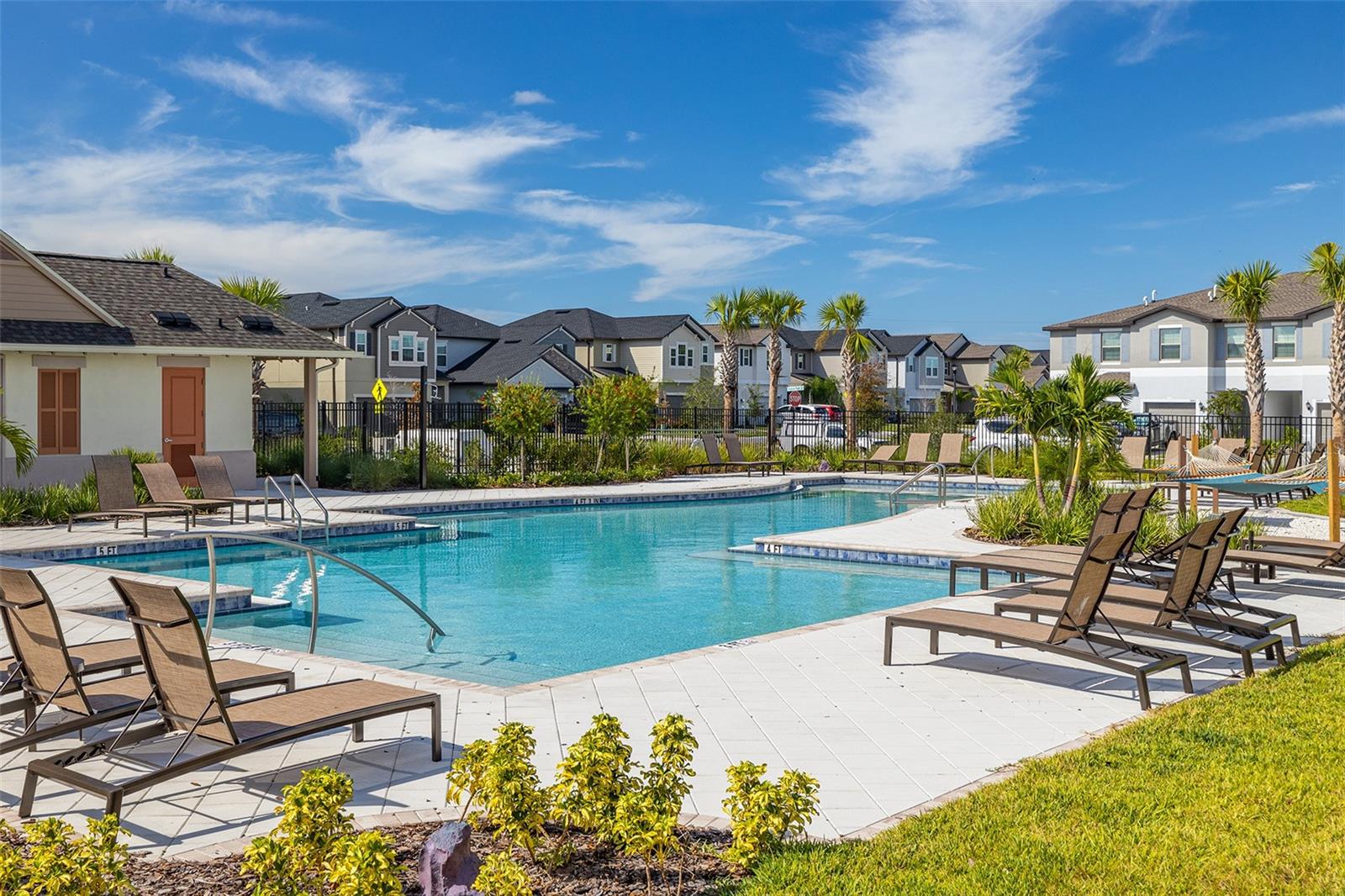 BRYANT SQUARE - Residential Lease