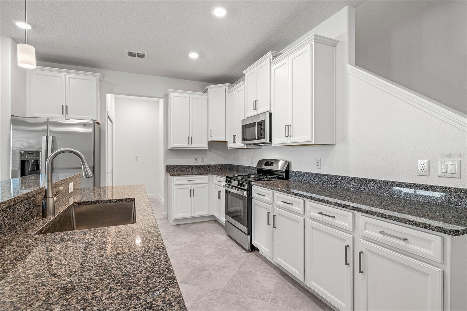 BRYANT SQUARE - Residential Lease