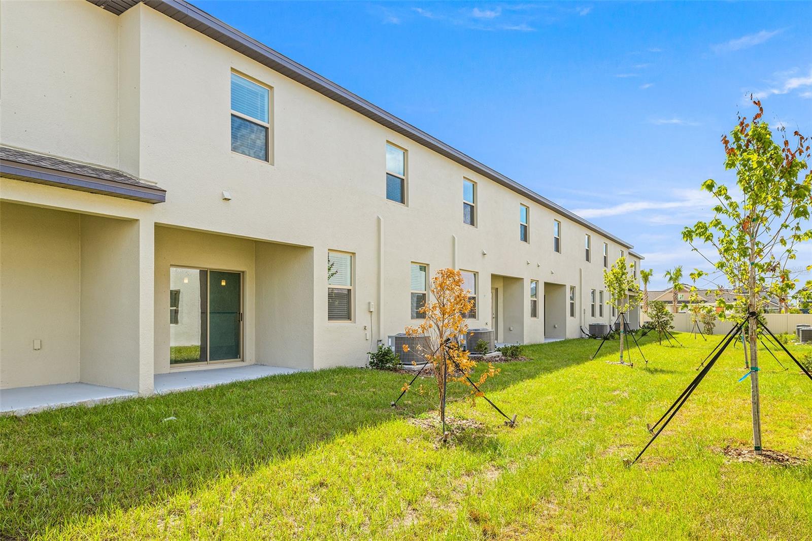 BRYANT SQUARE - Residential Lease