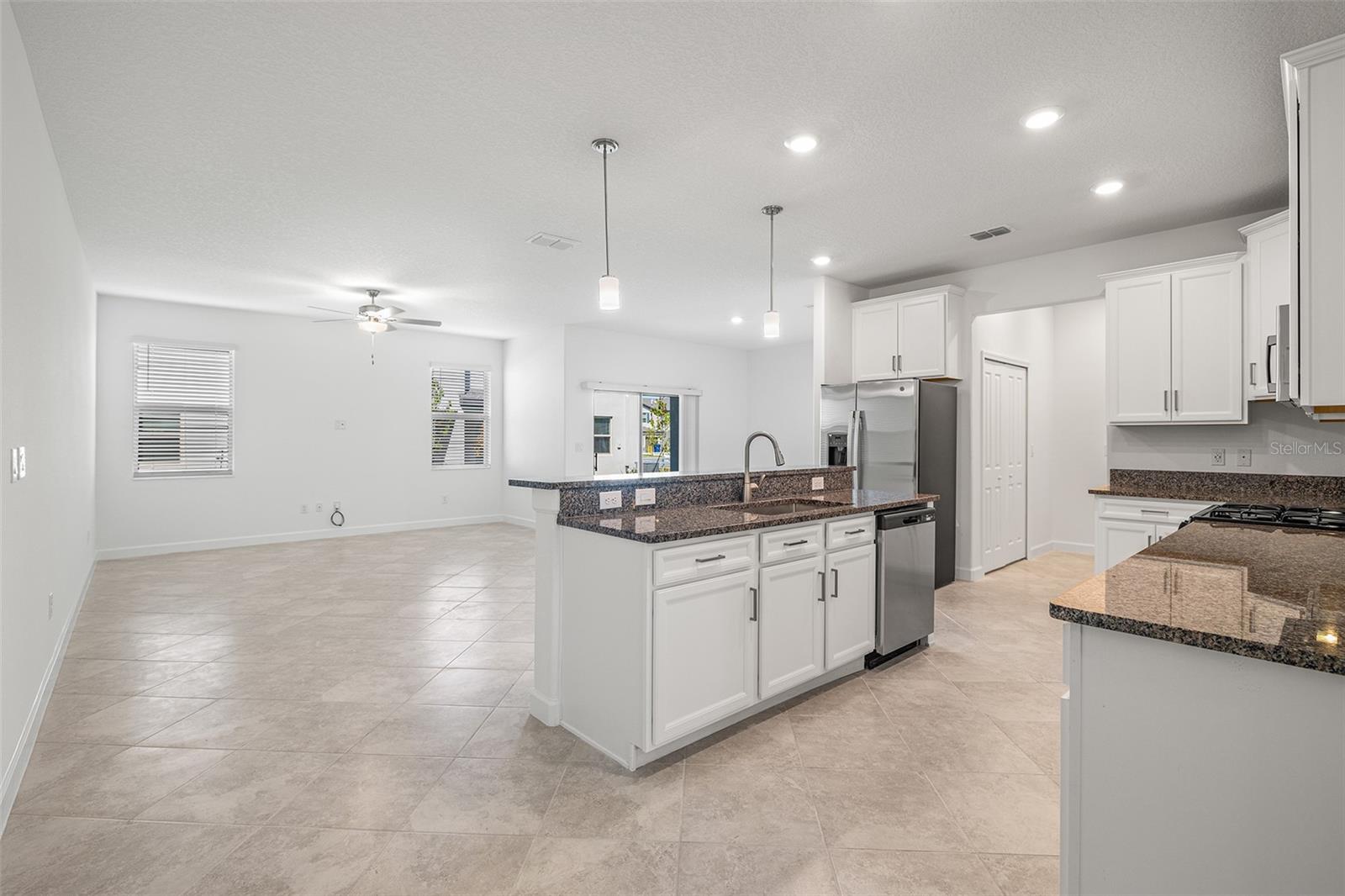 BRYANT SQUARE - Residential Lease