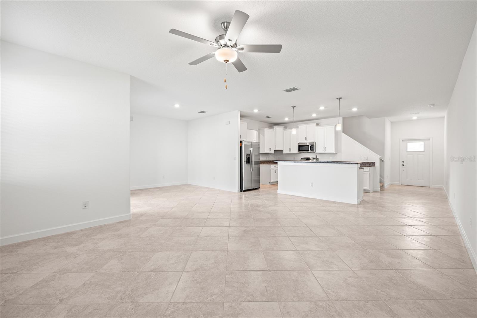 BRYANT SQUARE - Residential Lease