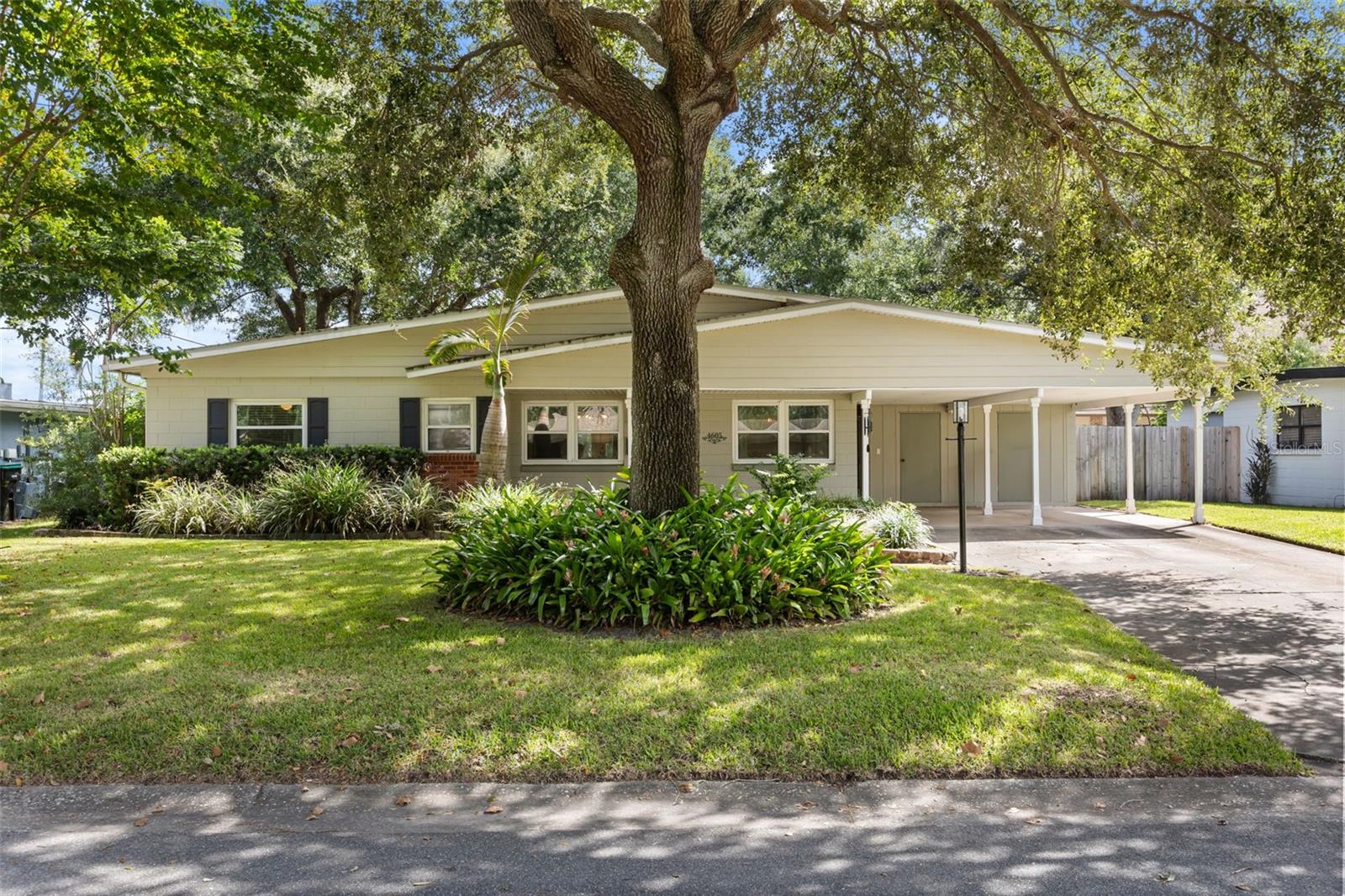 4605 STILWELL DRIVE