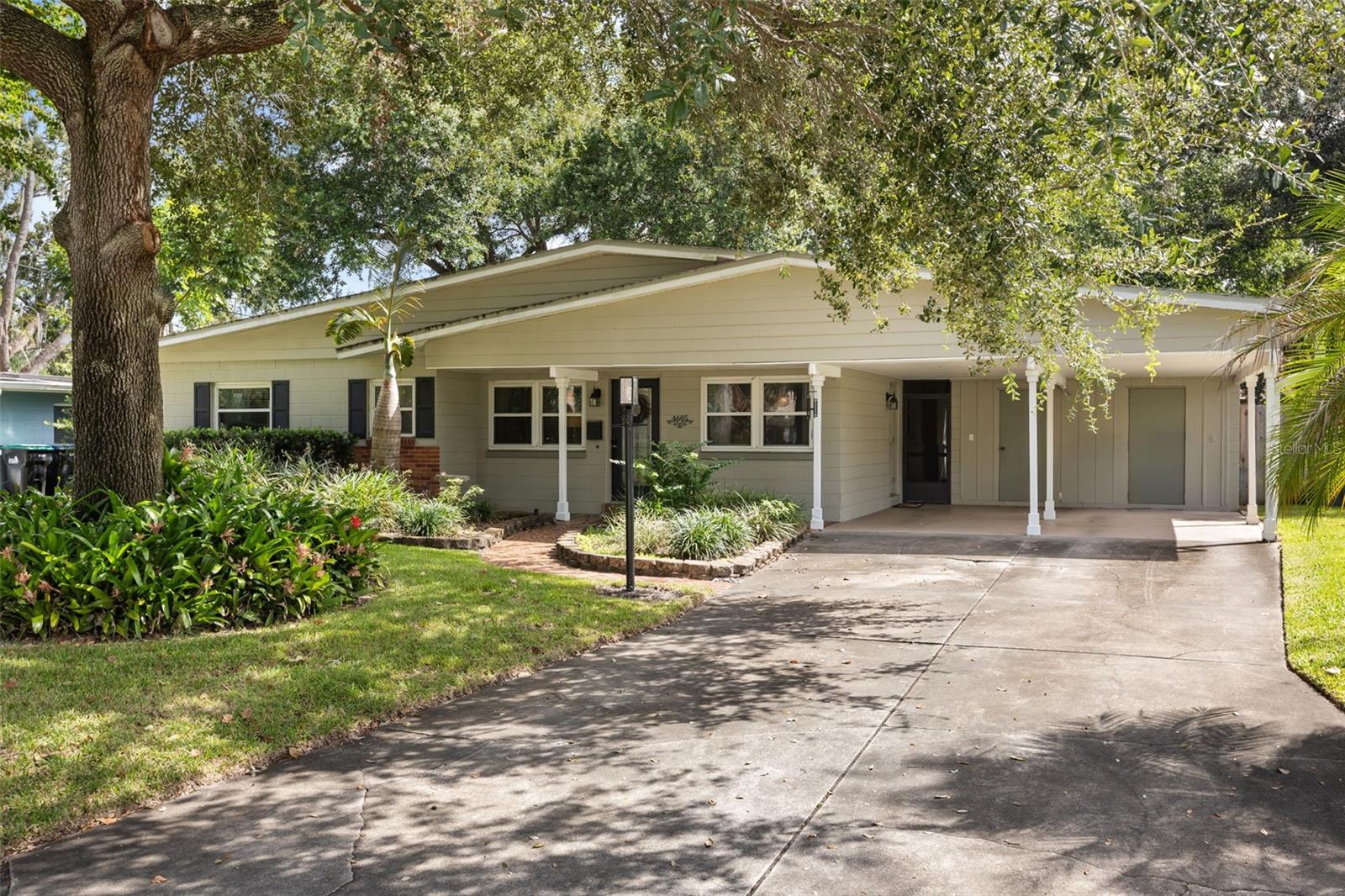 4605 STILWELL DRIVE