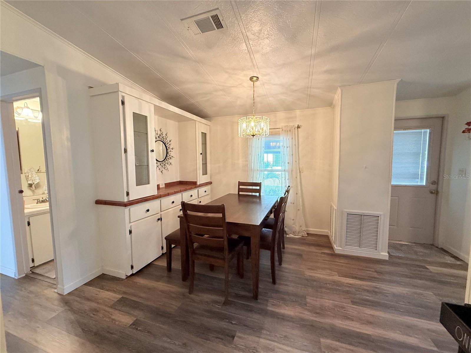 CONTINENTAL CC INC - Residential