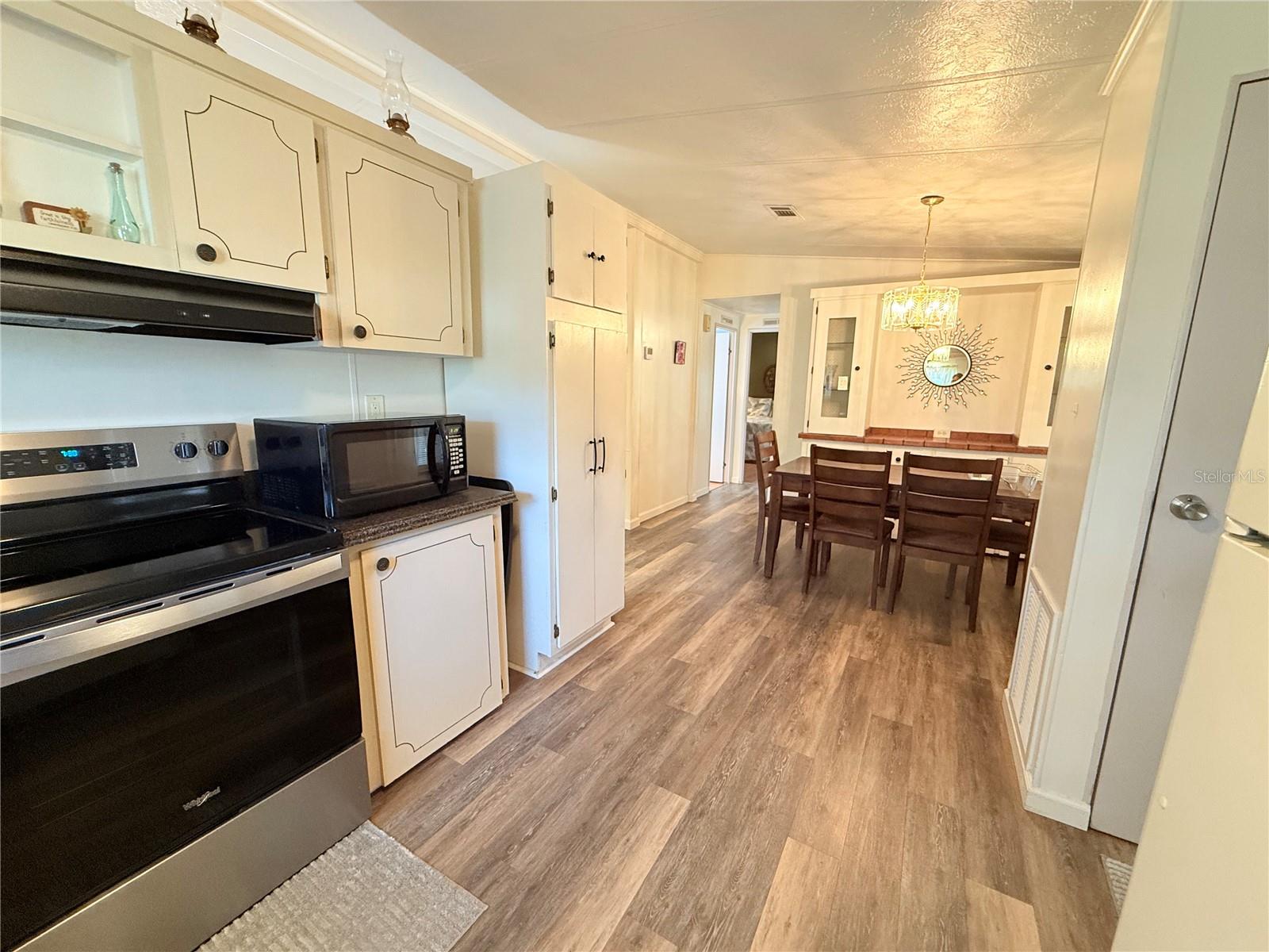 CONTINENTAL CC INC - Residential