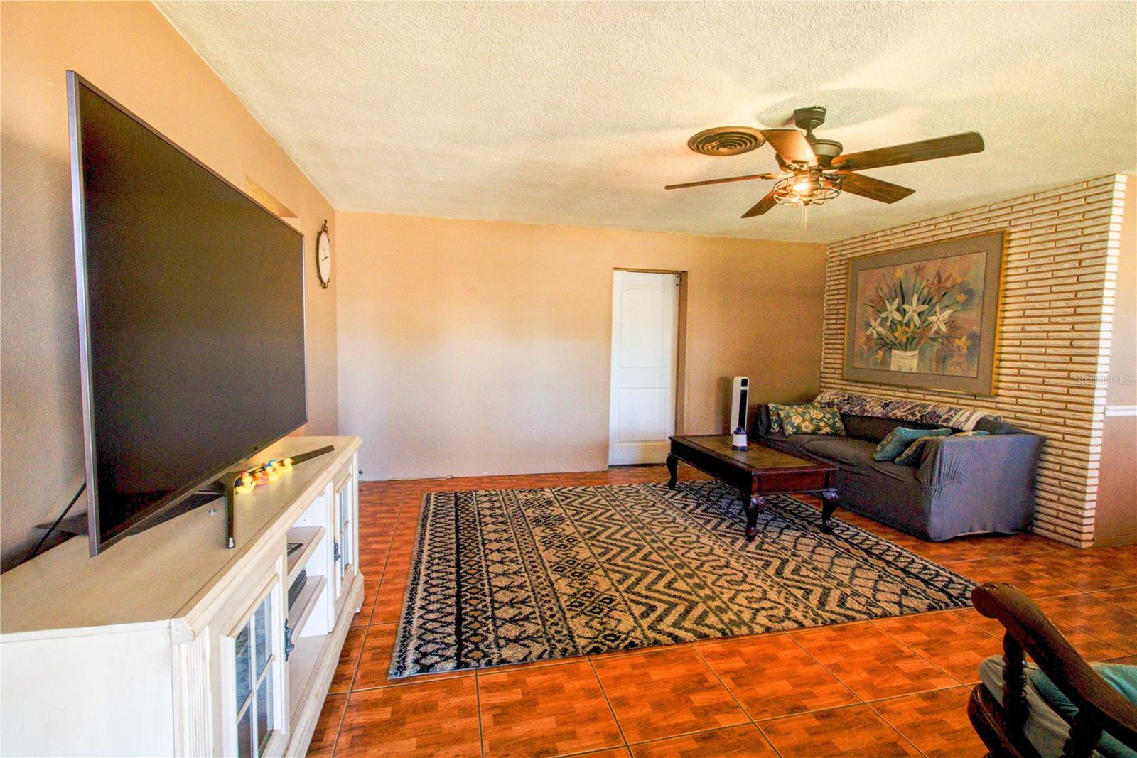 SILVER RIDGE - Residential