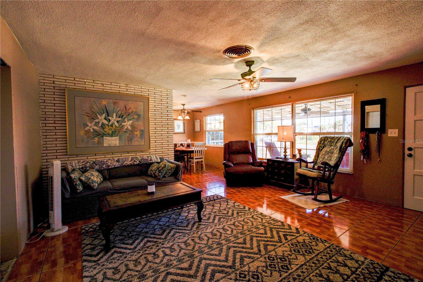 SILVER RIDGE - Residential