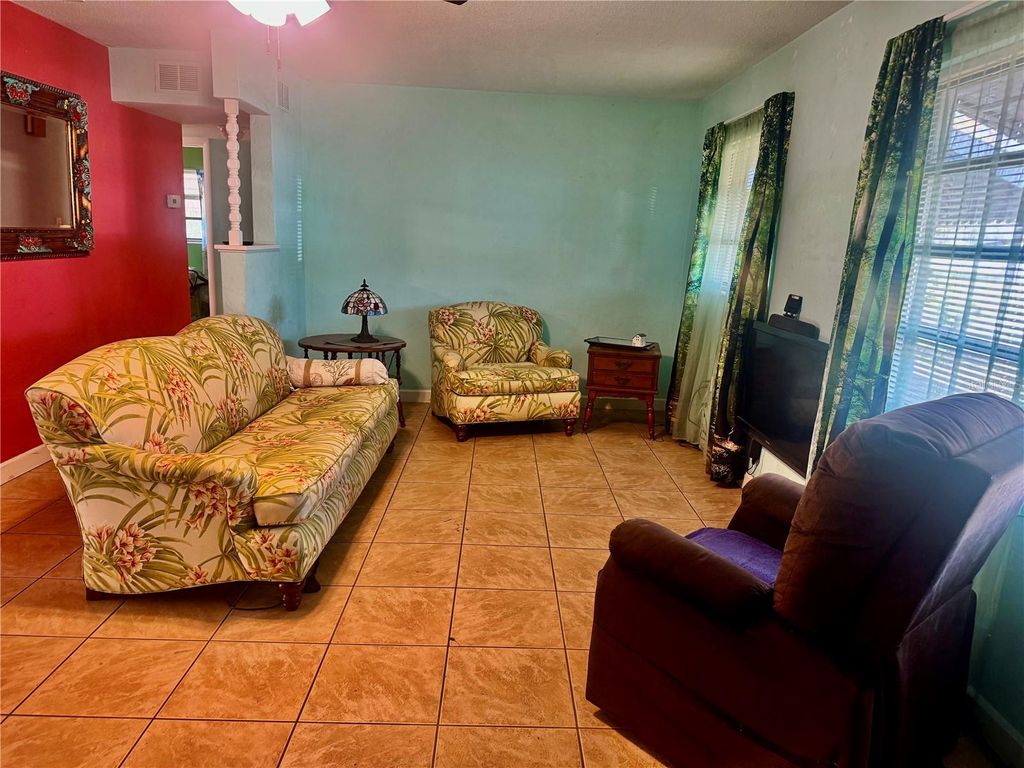 Photo of 5312 3rd Street W, Bradenton, FL 34207 (MLS # A4678019)