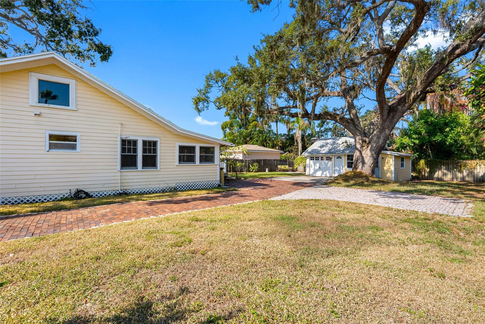 BIDWELLS WILDWOOD PARK - Residential