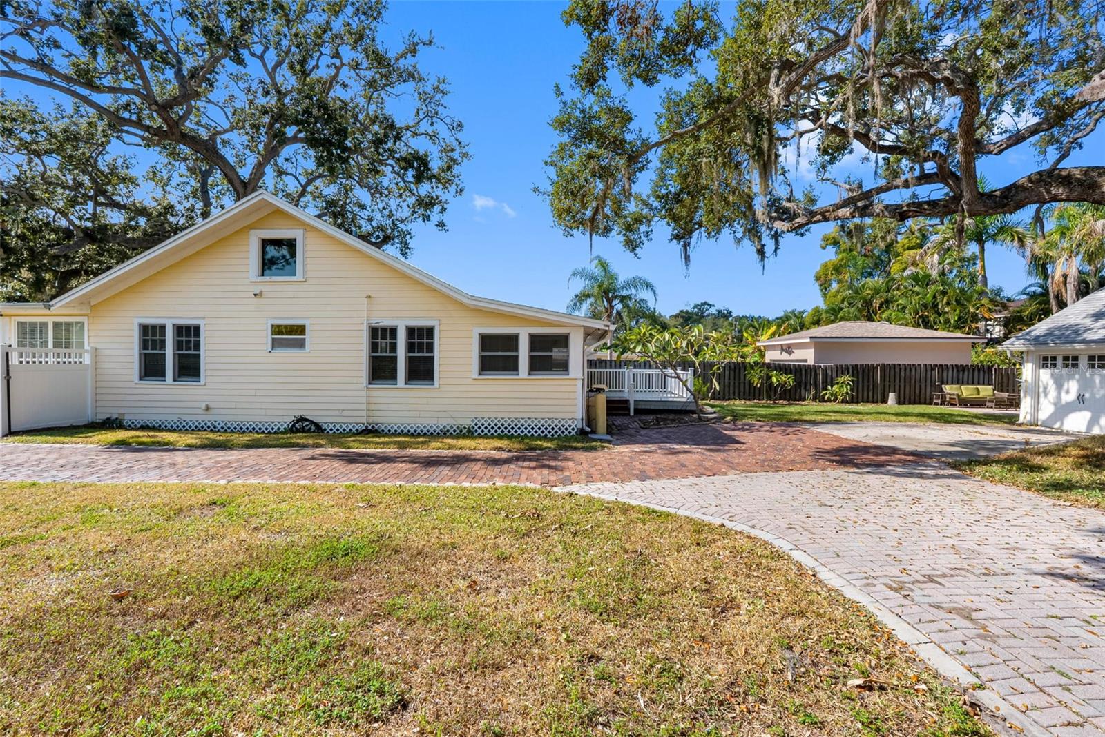 BIDWELLS WILDWOOD PARK - Residential