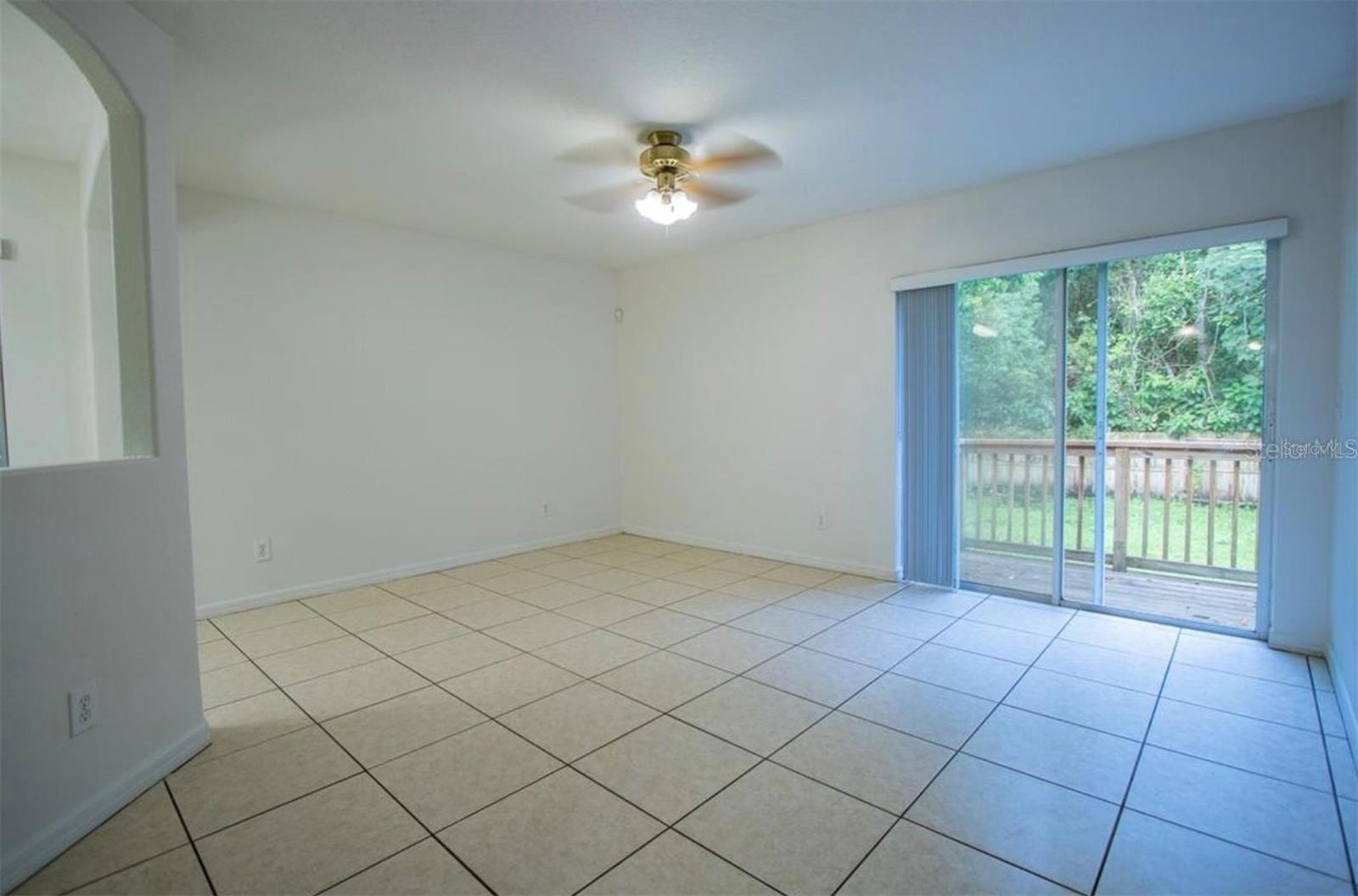 SEEGAR SUB - Residential Lease