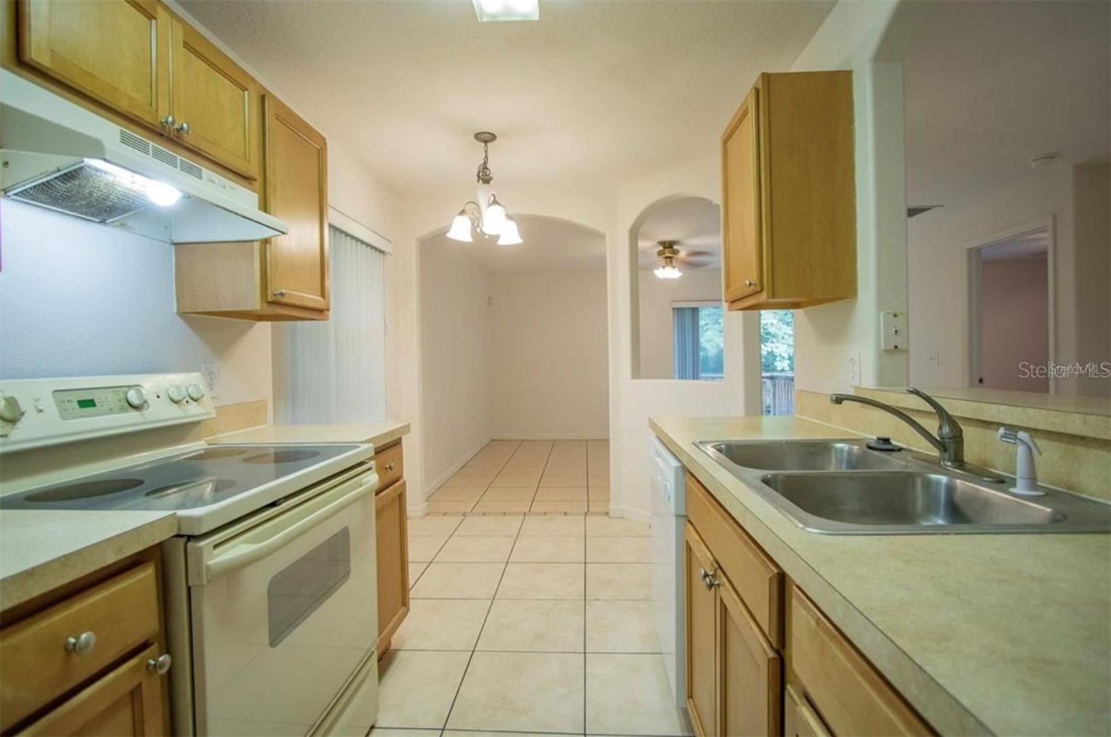 SEEGAR SUB - Residential Lease