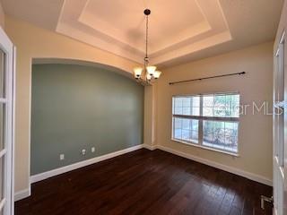 SHADOW CROSSING - Residential