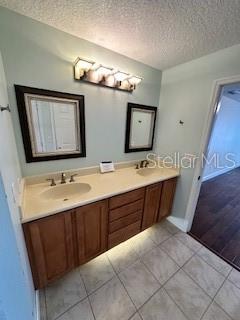 SHADOW CROSSING - Residential