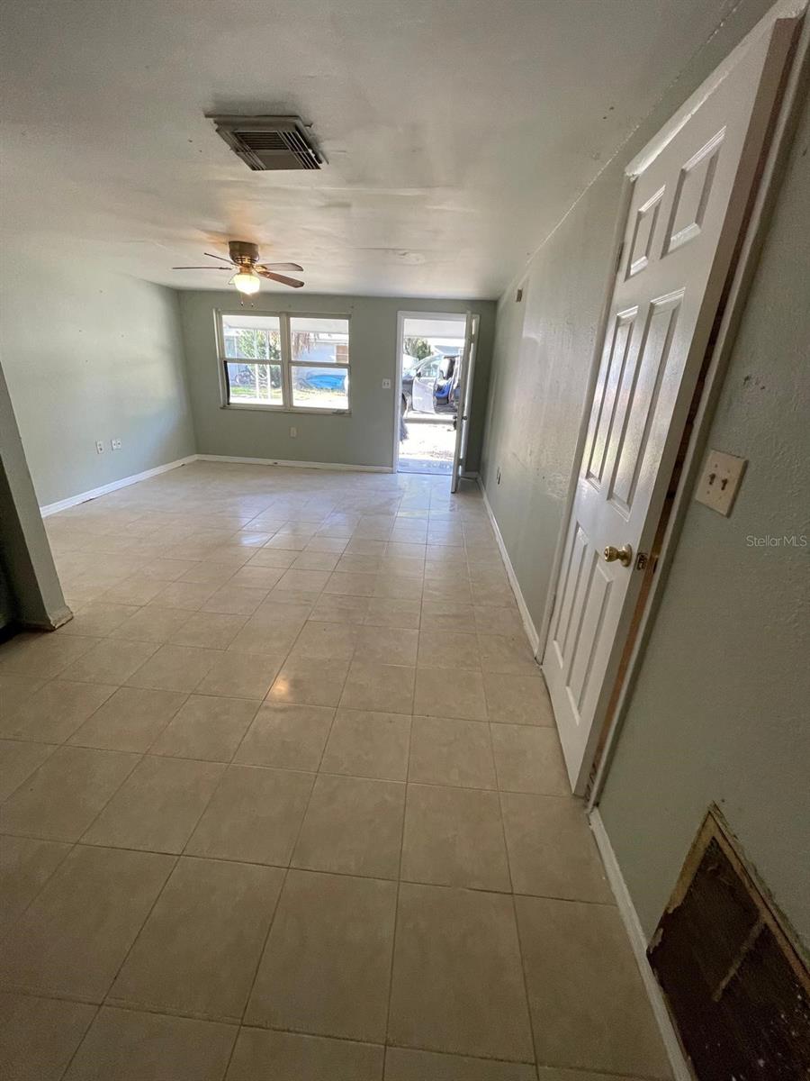 Photo of 8428 Sunnydale Drive, Hudson, FL 34667 (MLS # TB8550048)