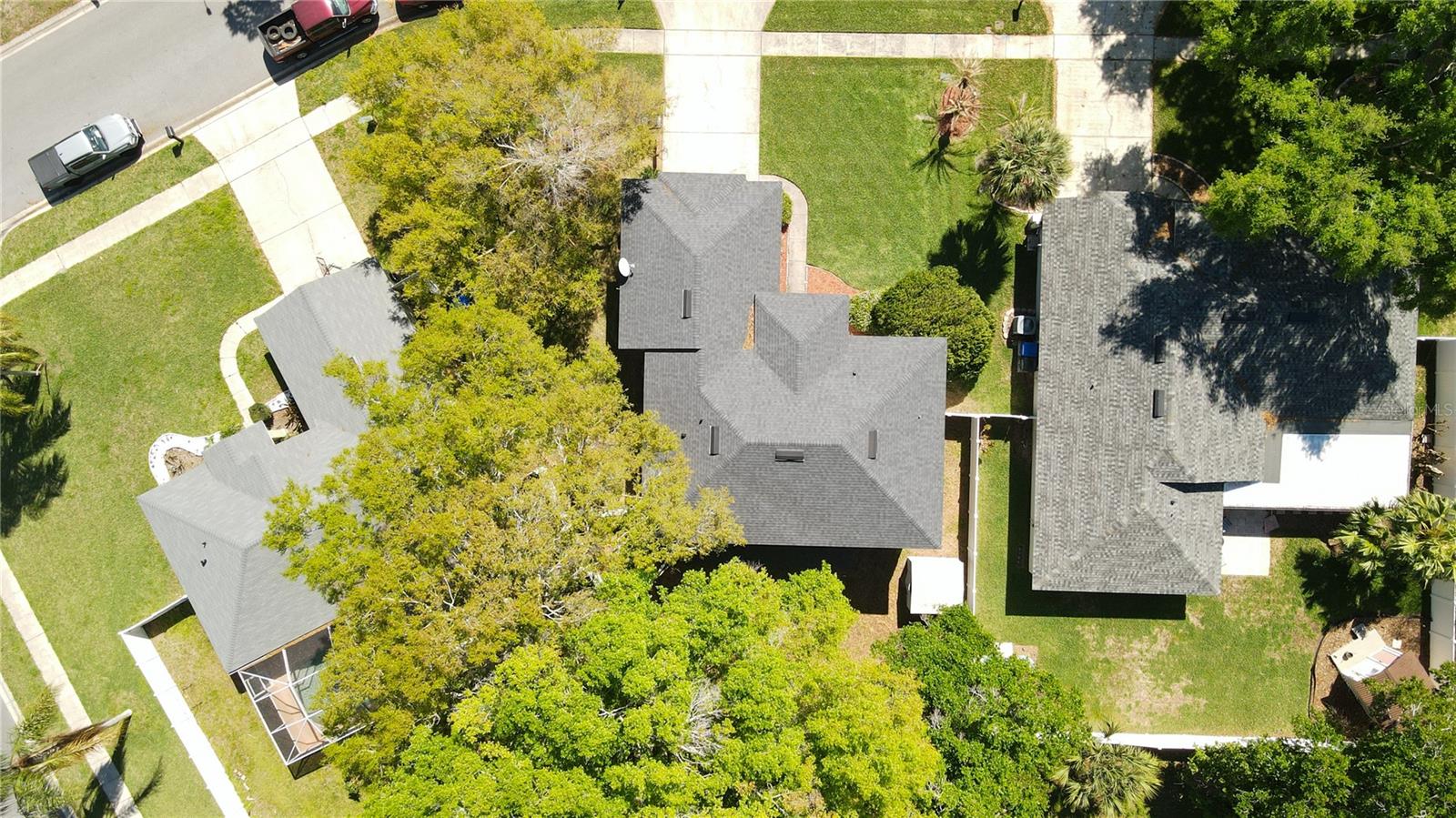 WATERSIDE - Residential