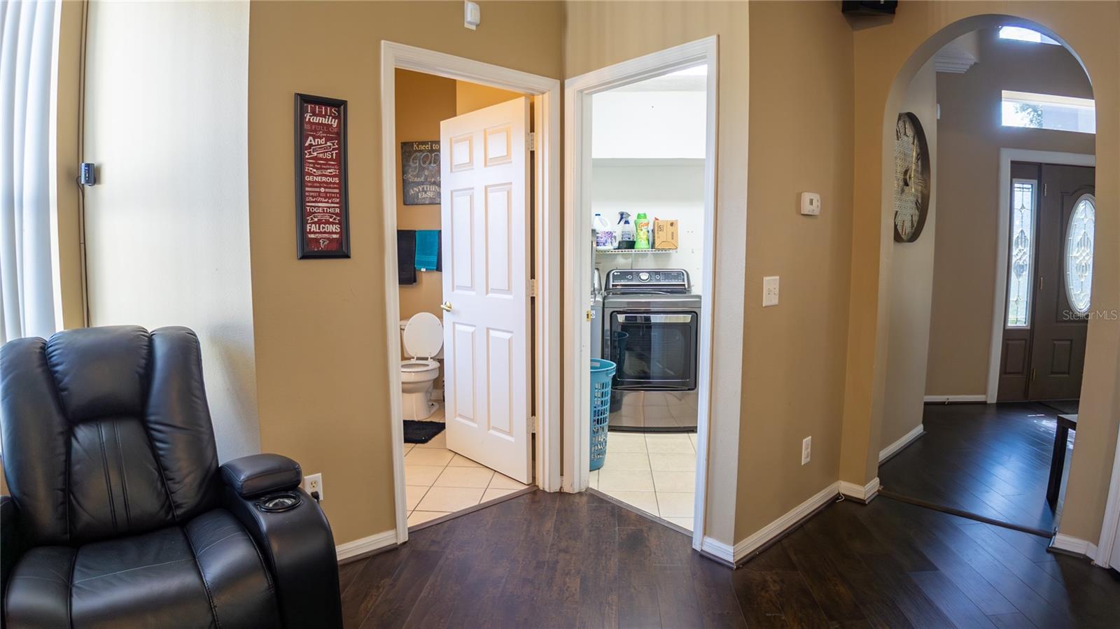 WATERSIDE - Residential