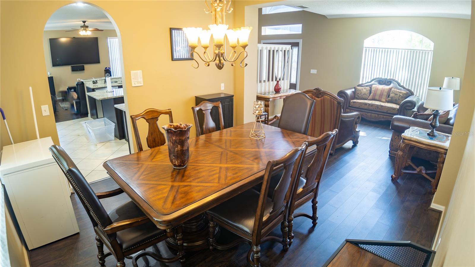 WATERSIDE - Residential