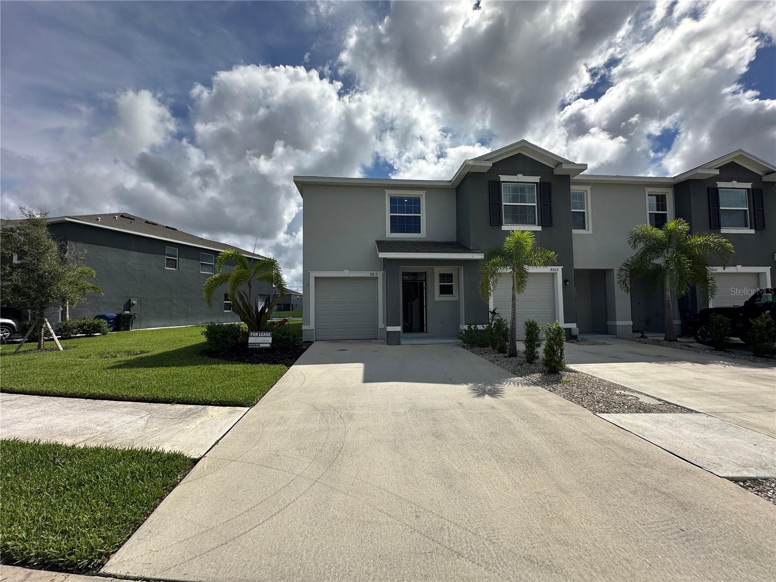 Beautiful 3BR/2.5BA end-unit townhome in gated Promenade East at Palmer Ranch with peaceful pond views. Built in 2022, this home offers 1,819 sqft, granite countertops, tile flooring downstairs, upstairs loft, 1-car garage plus 2-car driveway. Washer, dryer, and full kitchen appliances included. Rent covers water, sewer, and trash. Community amenities include pool, BBQ area, and cabana. Direct access to Legacy Trail, minutes to Costco, Publix, I-75, and only 2.5 miles to Siesta Key Beach. Zoned for Ashton Elementary, Sarasota Middle, and Riverview High. Available now. No pets.